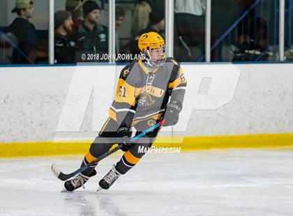 Thumbnail 2 in Carmel vs. Libertyville photogallery.