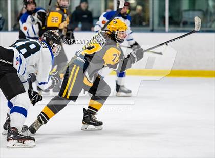 Thumbnail 3 in Carmel vs. Libertyville photogallery.