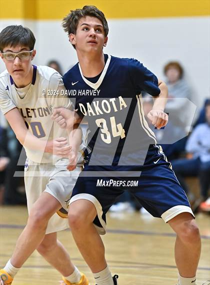 Thumbnail 2 in Dakota Ridge vs Littleton photogallery.