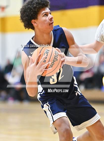 Thumbnail 3 in Dakota Ridge vs Littleton photogallery.