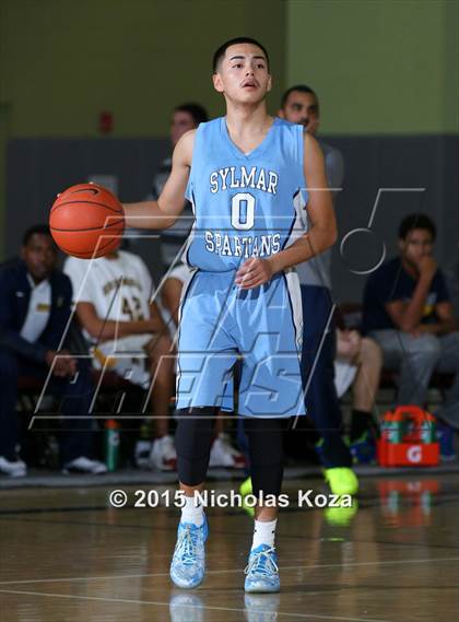 Thumbnail 2 in Birmingham vs. Sylmar (Huntington Park Tournament) photogallery.