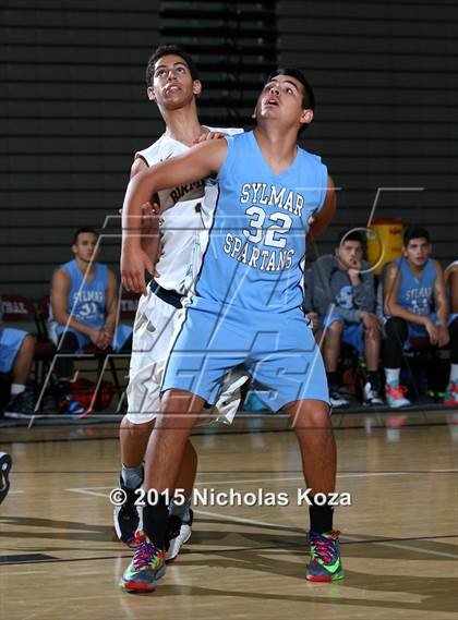 Thumbnail 2 in Birmingham vs. Sylmar (Huntington Park Tournament) photogallery.