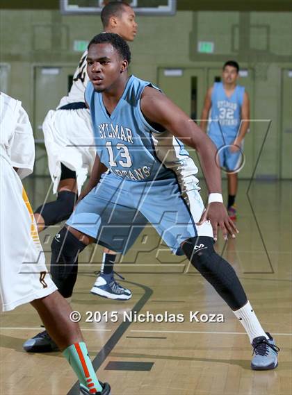 Thumbnail 2 in Birmingham vs. Sylmar (Huntington Park Tournament) photogallery.