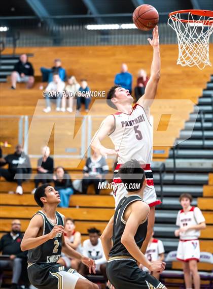 Thumbnail 3 in St. Francis vs. Vista (BSN Sports Showcase) photogallery.