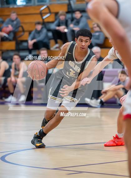 Thumbnail 3 in St. Francis vs. Vista (BSN Sports Showcase) photogallery.