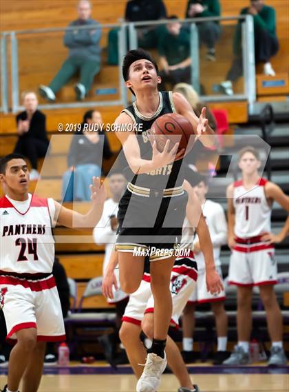 Thumbnail 3 in St. Francis vs. Vista (BSN Sports Showcase) photogallery.