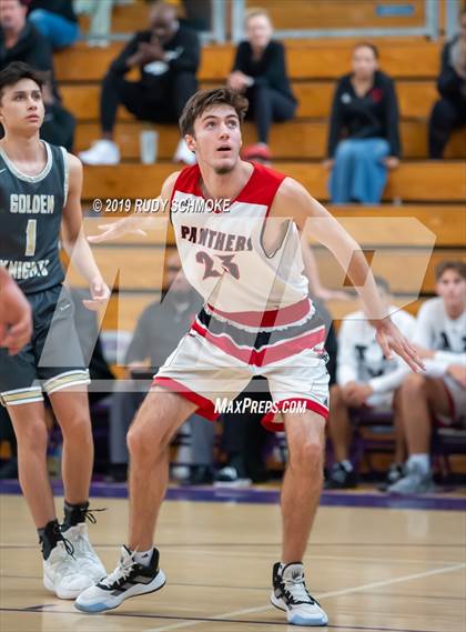 Thumbnail 1 in St. Francis vs. Vista (BSN Sports Showcase) photogallery.