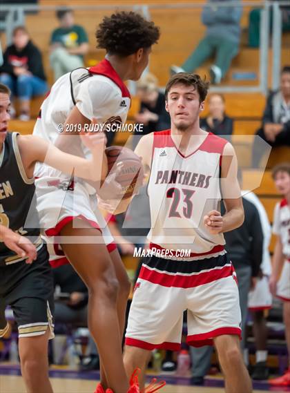 Thumbnail 2 in St. Francis vs. Vista (BSN Sports Showcase) photogallery.