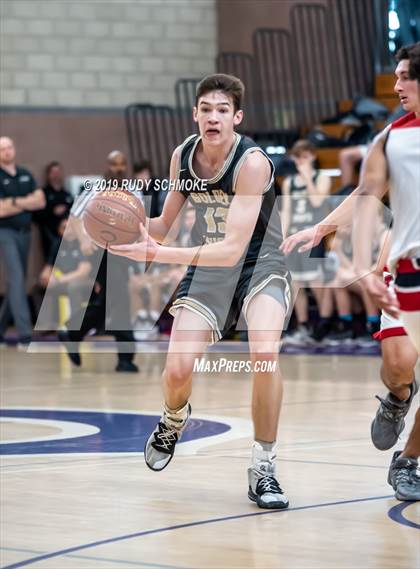 Thumbnail 1 in St. Francis vs. Vista (BSN Sports Showcase) photogallery.