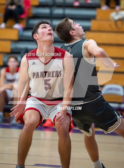 Thumbnail 1 in St. Francis vs. Vista (BSN Sports Showcase) photogallery.