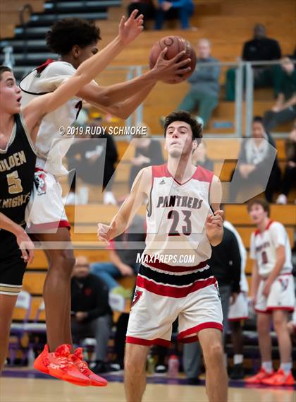 Thumbnail 2 in St. Francis vs. Vista (BSN Sports Showcase) photogallery.