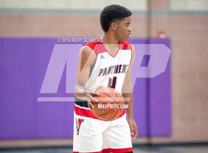 Thumbnail 3 in St. Francis vs. Vista (BSN Sports Showcase) photogallery.