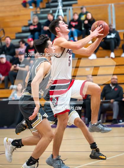 Thumbnail 2 in St. Francis vs. Vista (BSN Sports Showcase) photogallery.