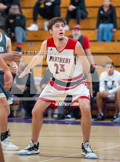 Thumbnail 3 in St. Francis vs. Vista (BSN Sports Showcase) photogallery.
