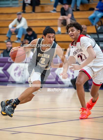 Thumbnail 1 in St. Francis vs. Vista (BSN Sports Showcase) photogallery.