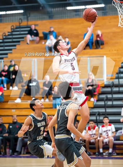 Thumbnail 2 in St. Francis vs. Vista (BSN Sports Showcase) photogallery.