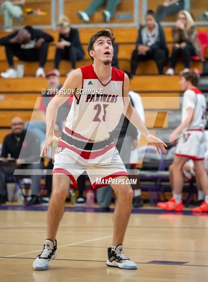Thumbnail 3 in St. Francis vs. Vista (BSN Sports Showcase) photogallery.