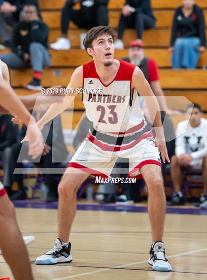 Thumbnail 2 in St. Francis vs. Vista (BSN Sports Showcase) photogallery.