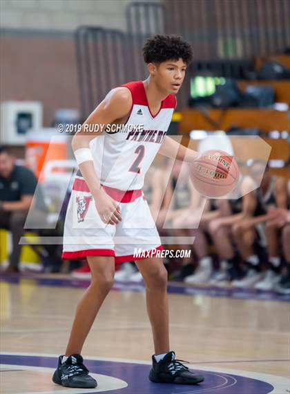 Thumbnail 1 in St. Francis vs. Vista (BSN Sports Showcase) photogallery.