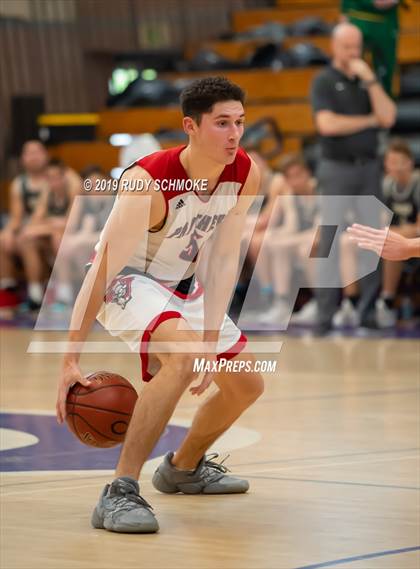 Thumbnail 1 in St. Francis vs. Vista (BSN Sports Showcase) photogallery.