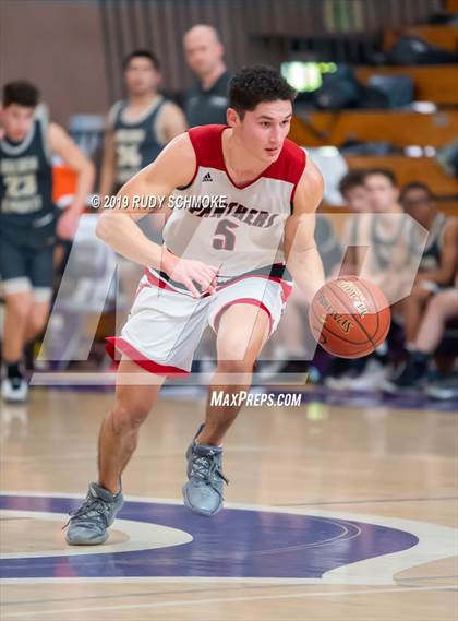 Thumbnail 3 in St. Francis vs. Vista (BSN Sports Showcase) photogallery.