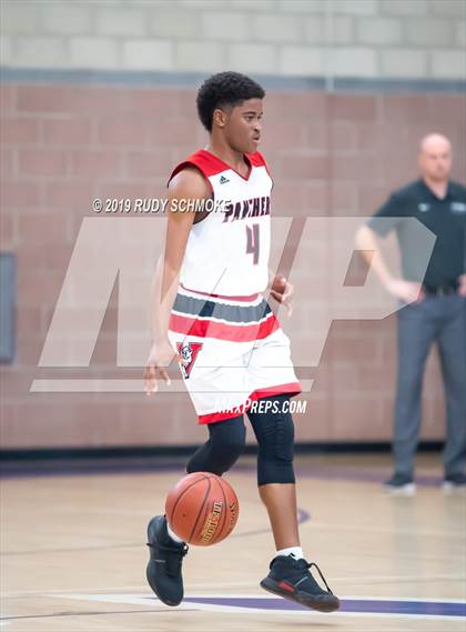 Thumbnail 1 in St. Francis vs. Vista (BSN Sports Showcase) photogallery.