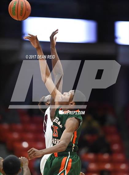 Thumbnail 1 in Morgan Park vs. Champaign Central (Chicago Elite Classic) photogallery.
