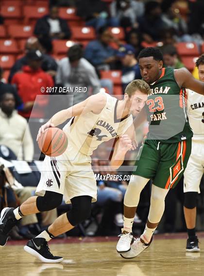 Thumbnail 2 in Morgan Park vs. Champaign Central (Chicago Elite Classic) photogallery.