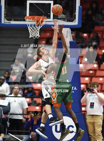Thumbnail 3 in Morgan Park vs. Champaign Central (Chicago Elite Classic) photogallery.