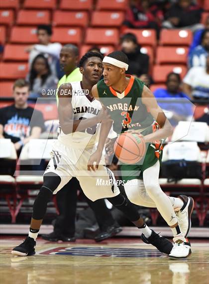 Thumbnail 1 in Morgan Park vs. Champaign Central (Chicago Elite Classic) photogallery.