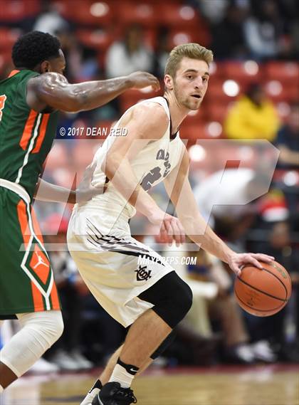 Thumbnail 1 in Morgan Park vs. Champaign Central (Chicago Elite Classic) photogallery.