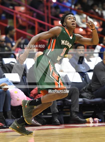 Thumbnail 2 in Morgan Park vs. Champaign Central (Chicago Elite Classic) photogallery.