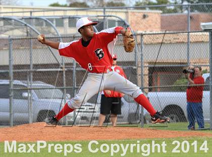 Thumbnail 1 in Archbishop Rummel vs. Belle Chase photogallery.