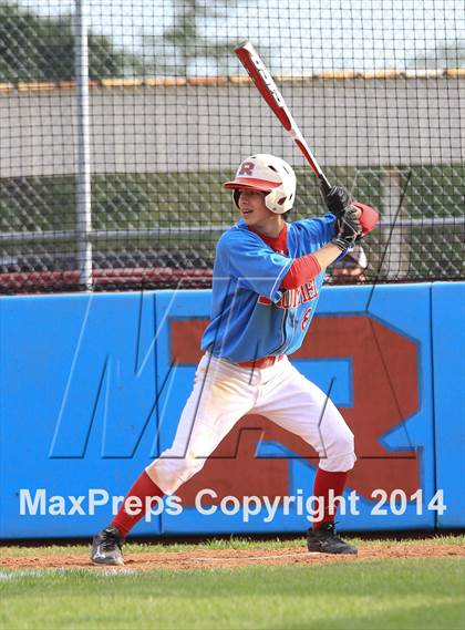 Thumbnail 3 in Archbishop Rummel vs. Belle Chase photogallery.