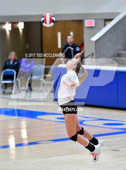 Thumbnail 1 in Southside Fort Smith vs Bentonville West  (AAA 7A 1st Round Playoff) photogallery.
