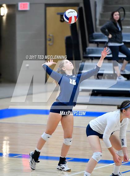 Thumbnail 1 in Southside Fort Smith vs Bentonville West  (AAA 7A 1st Round Playoff) photogallery.