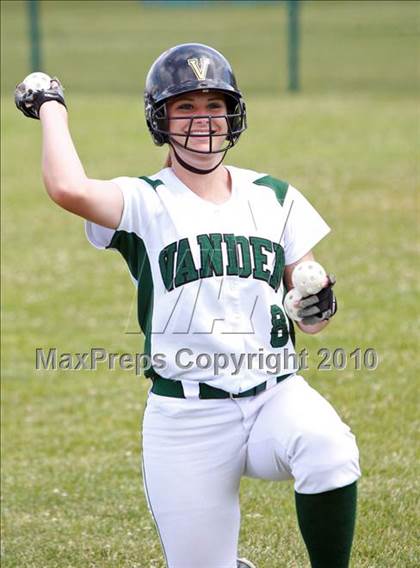 Thumbnail 3 in Casa Roble vs. Vanden (CIF SJS D3 Playoffs) photogallery.
