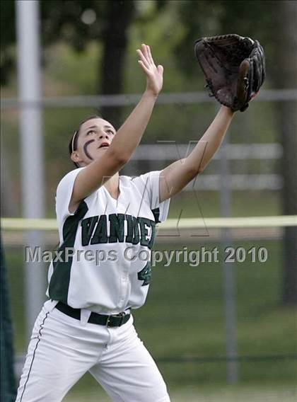 Thumbnail 3 in Casa Roble vs. Vanden (CIF SJS D3 Playoffs) photogallery.
