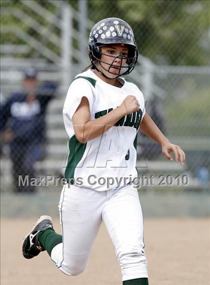 Thumbnail 2 in Casa Roble vs. Vanden (CIF SJS D3 Playoffs) photogallery.