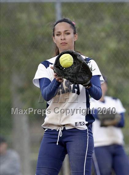 Thumbnail 3 in Casa Roble vs. Vanden (CIF SJS D3 Playoffs) photogallery.