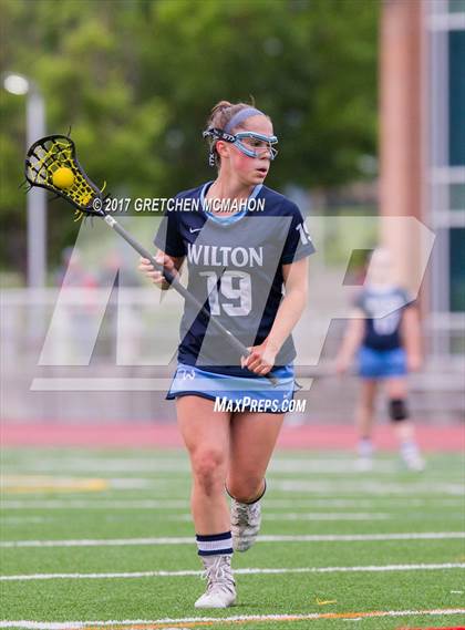 Thumbnail 3 in Wilton vs. Greenwich (CIAC Class L Semifinal) photogallery.