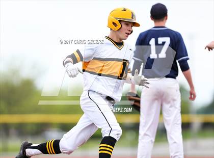 Thumbnail 2 in Gates Chili vs. McQuaid Jesuit (Section 5 Class AA 1st Round) photogallery.