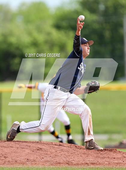 Thumbnail 3 in Gates Chili vs. McQuaid Jesuit (Section 5 Class AA 1st Round) photogallery.
