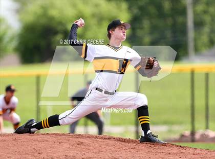 Thumbnail 1 in Gates Chili vs. McQuaid Jesuit (Section 5 Class AA 1st Round) photogallery.