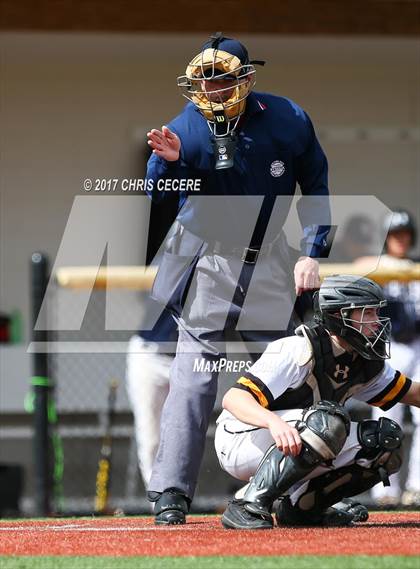 Thumbnail 1 in Gates Chili vs. McQuaid Jesuit (Section 5 Class AA 1st Round) photogallery.
