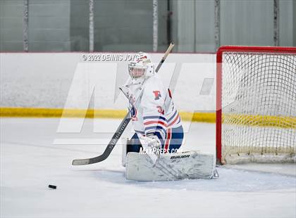Thumbnail 1 in Webster Thomas @ Fairport photogallery.