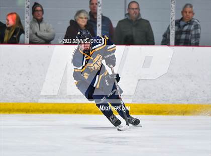 Thumbnail 3 in Webster Thomas @ Fairport photogallery.