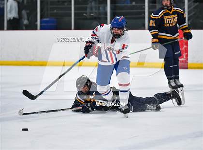 Thumbnail 1 in Webster Thomas @ Fairport photogallery.