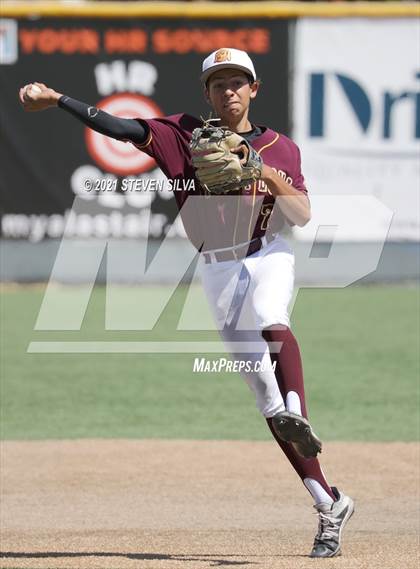 Thumbnail 2 in Point Loma vs. Poway (CIF SDS D1 Second Round) photogallery.