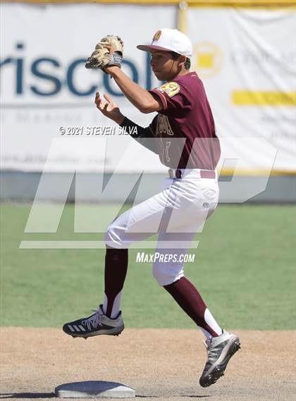 Thumbnail 3 in Point Loma vs. Poway (CIF SDS D1 Second Round) photogallery.